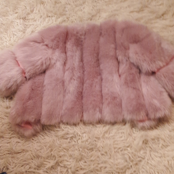 Faux Fir Pink Jacket - Picture 3 of 3